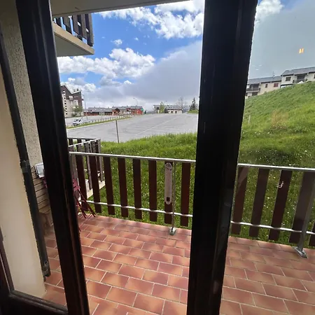T2 Pour 6 Pers Avec Balcon, Parking Et Casier A Proche Des Commerces * Les Angles (Pyrenees-Orientales)